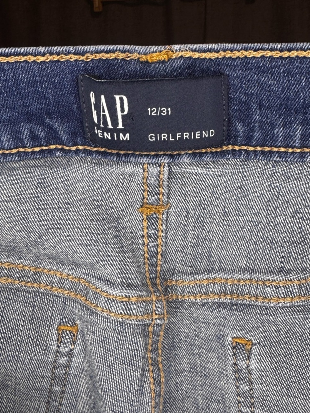 GAP Girlfriend Jeans 12/31 Straight Relaxed Fit Mid Rise Blue Denim Stretch - Picture 6 of 8